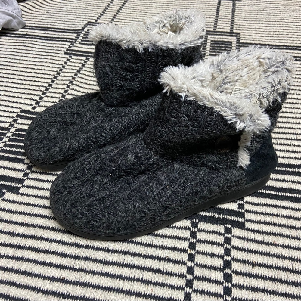 Slippers